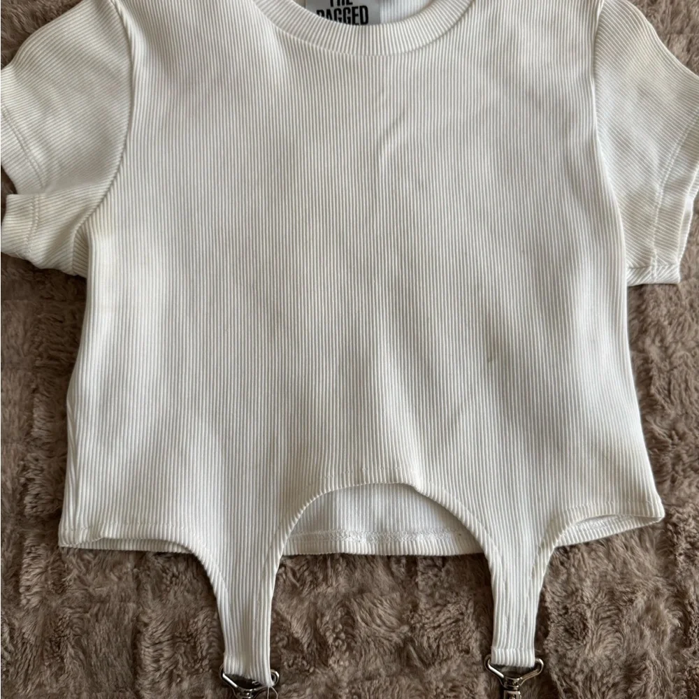 The Ragged Priest White Ribbed Top - Picture 3 of 4